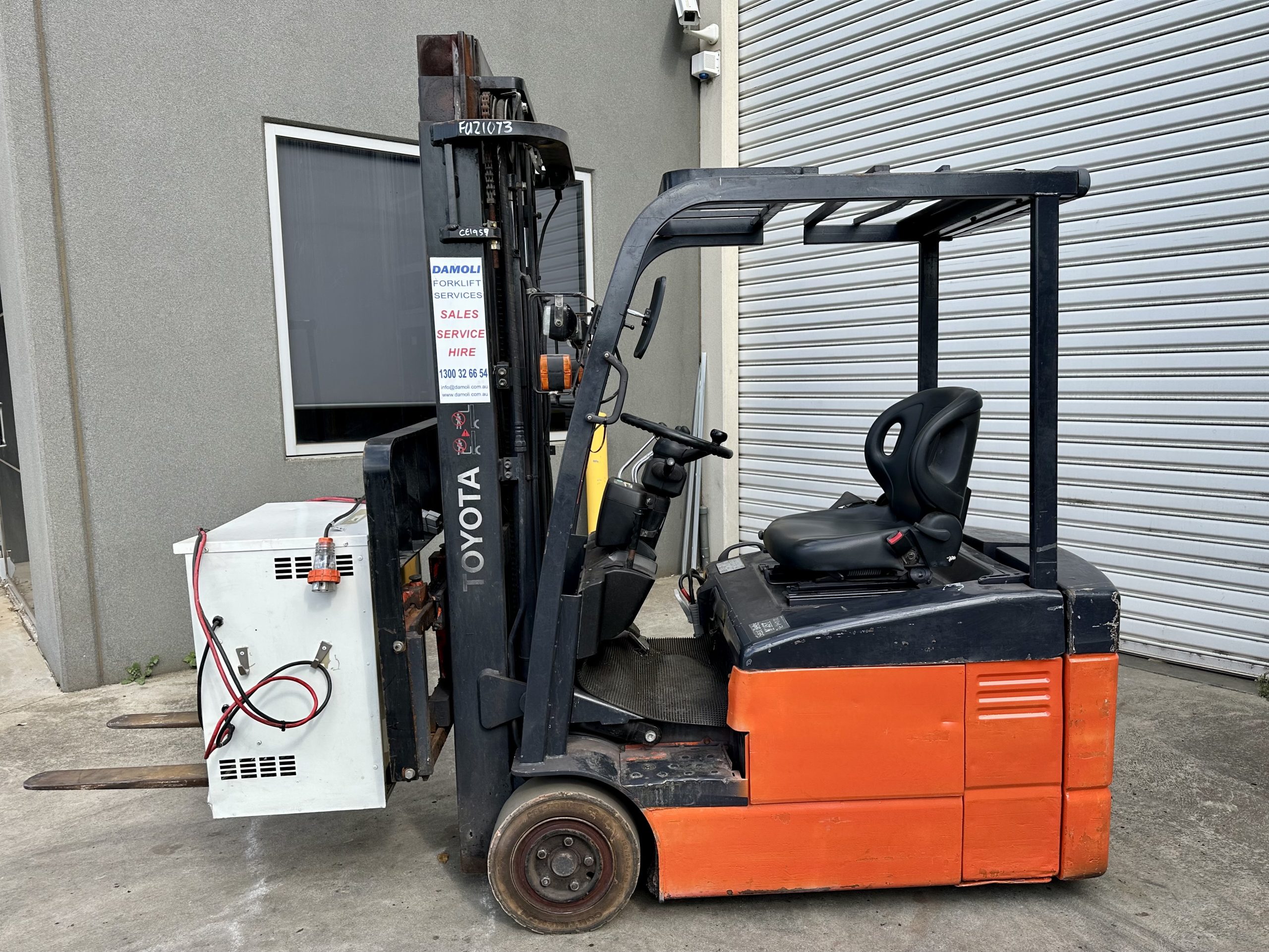 2013 Toyota 1.8T Electric Forklift – 4.7m Lift – Side Shift