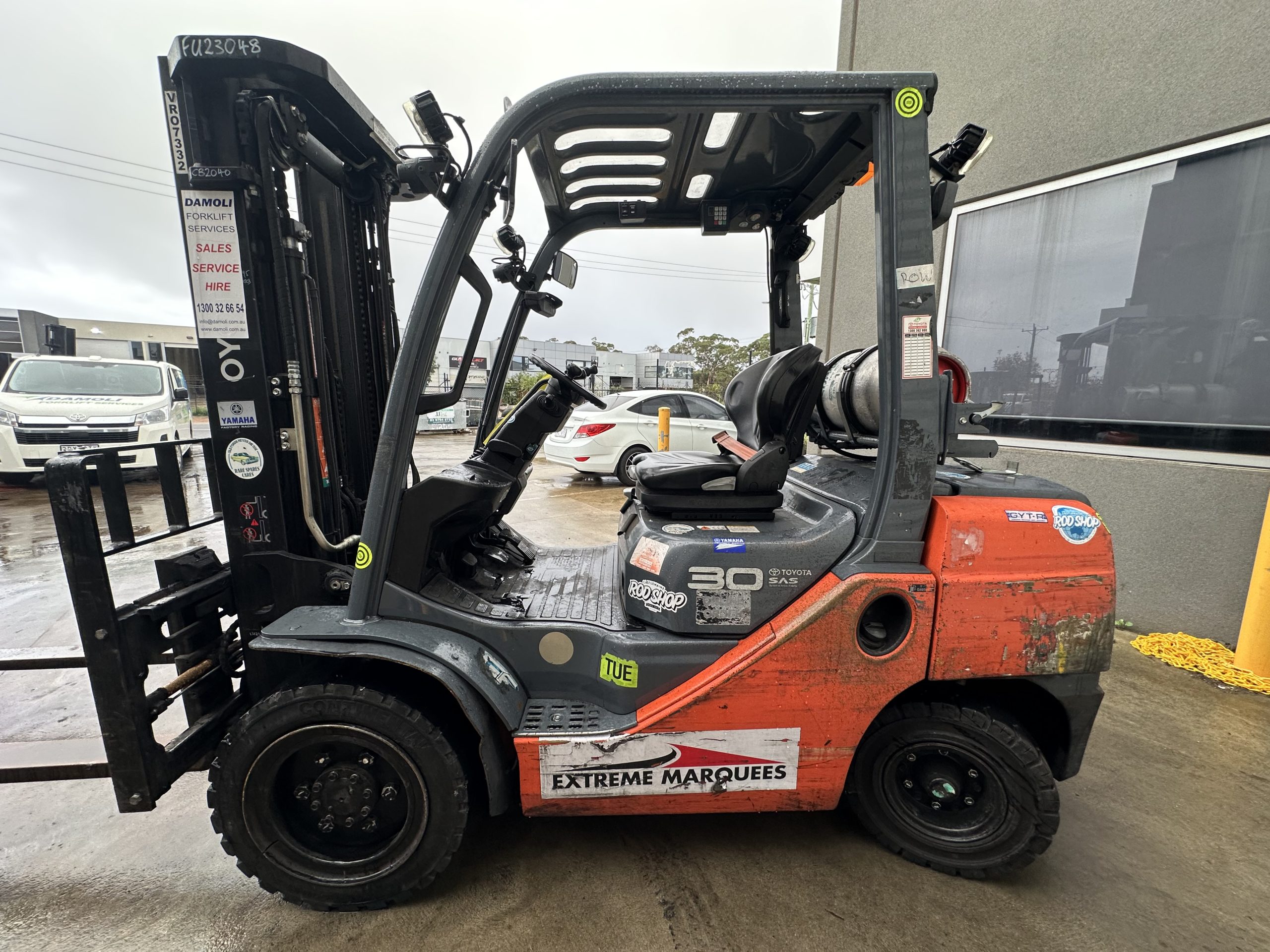 2018 Toyota 3.0T LPG Forklift – 4.5m Lift – Side Shift & Fork Positioner