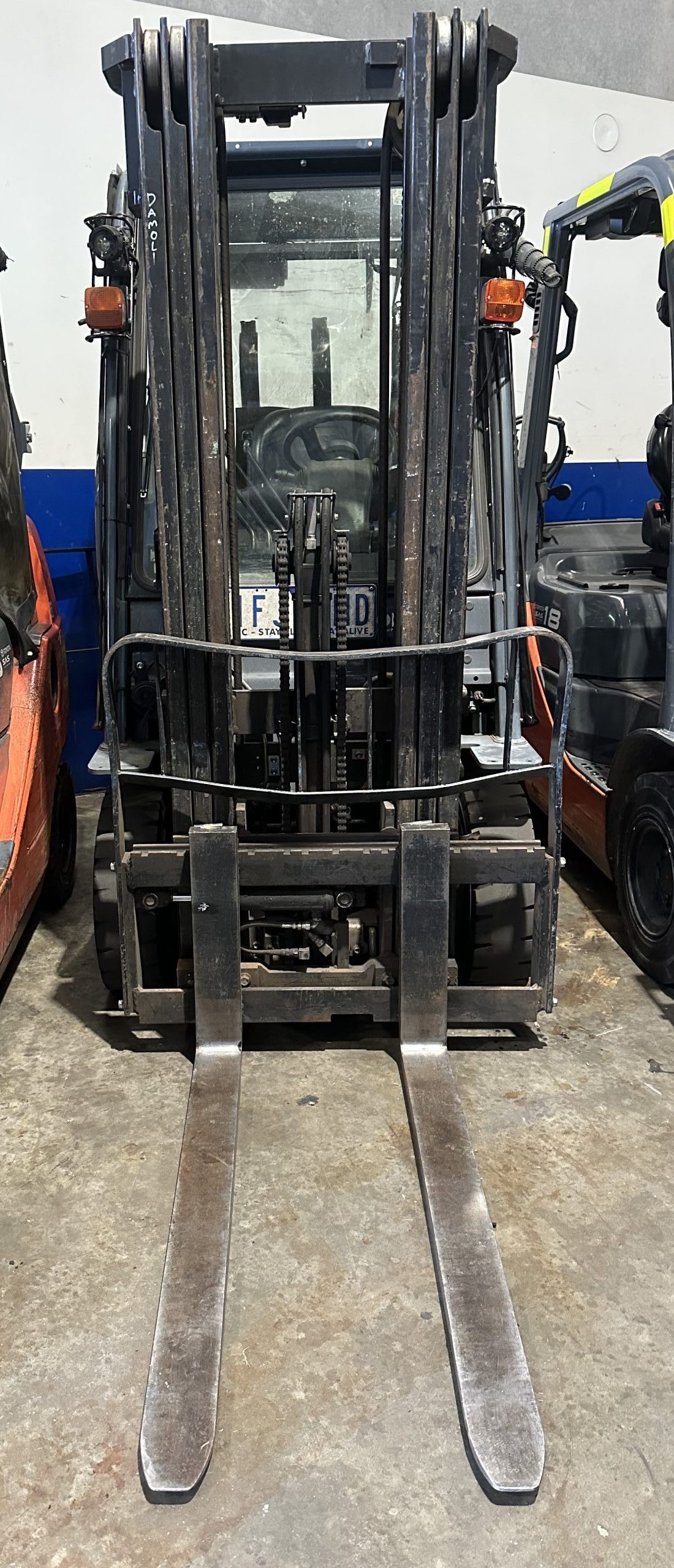 2015 Toyota Container Mast – 1.8Tonne – 4.5m Lift – LPG – Side Shift