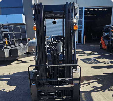 2017 RAYMOND WALKER STACKER