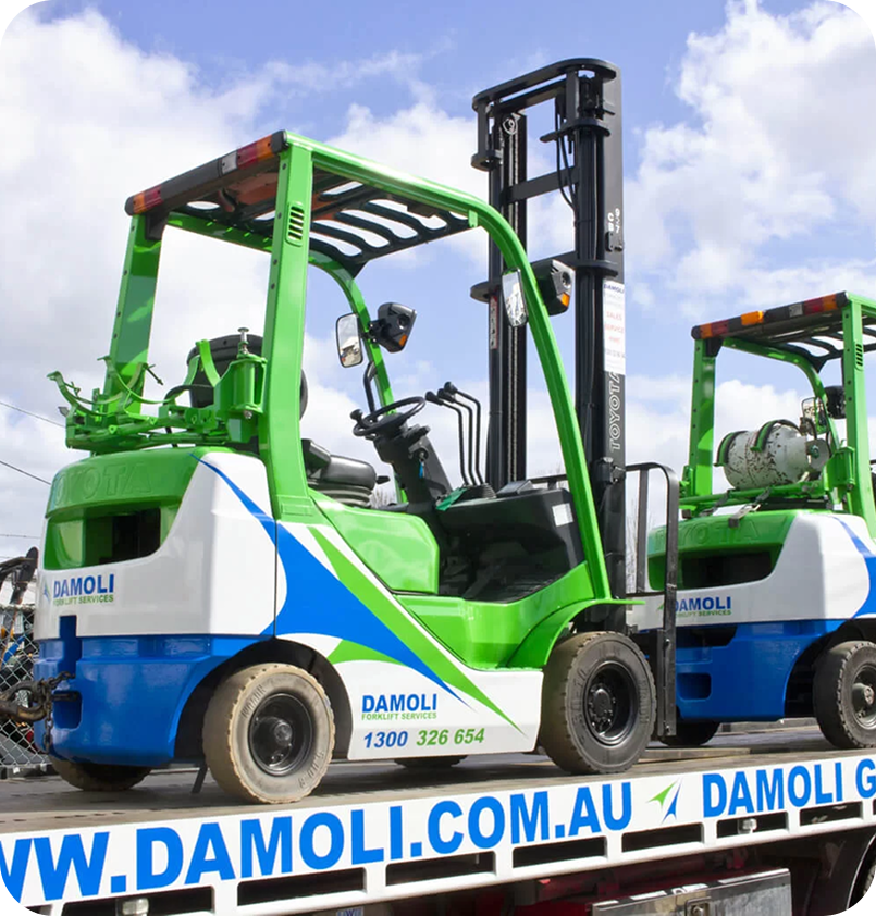 TRANSPORT A FORKLIFT