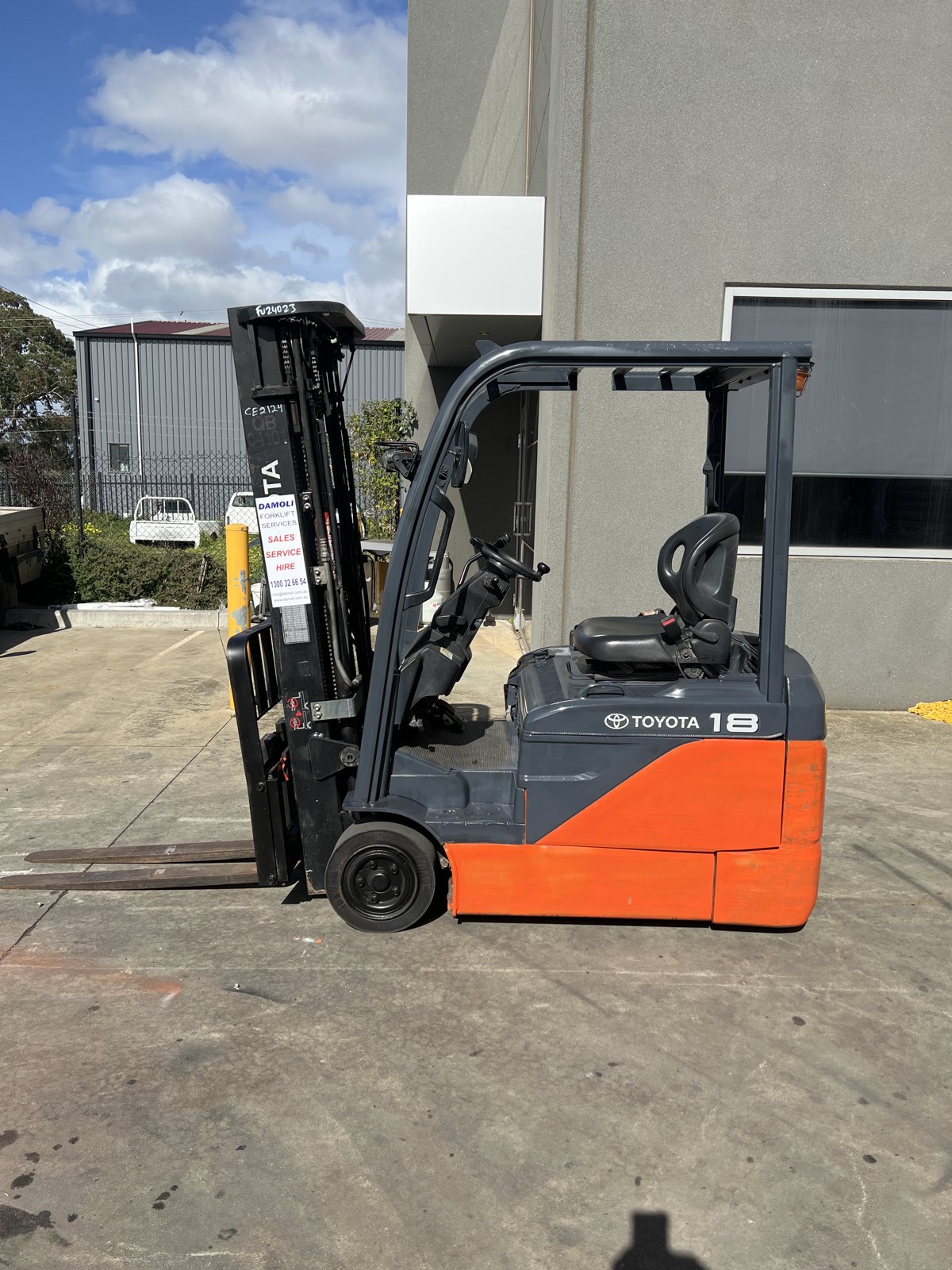 2020 Toyota 8FBE18 1.8T Electric Forklift – 4.7m Container Mast