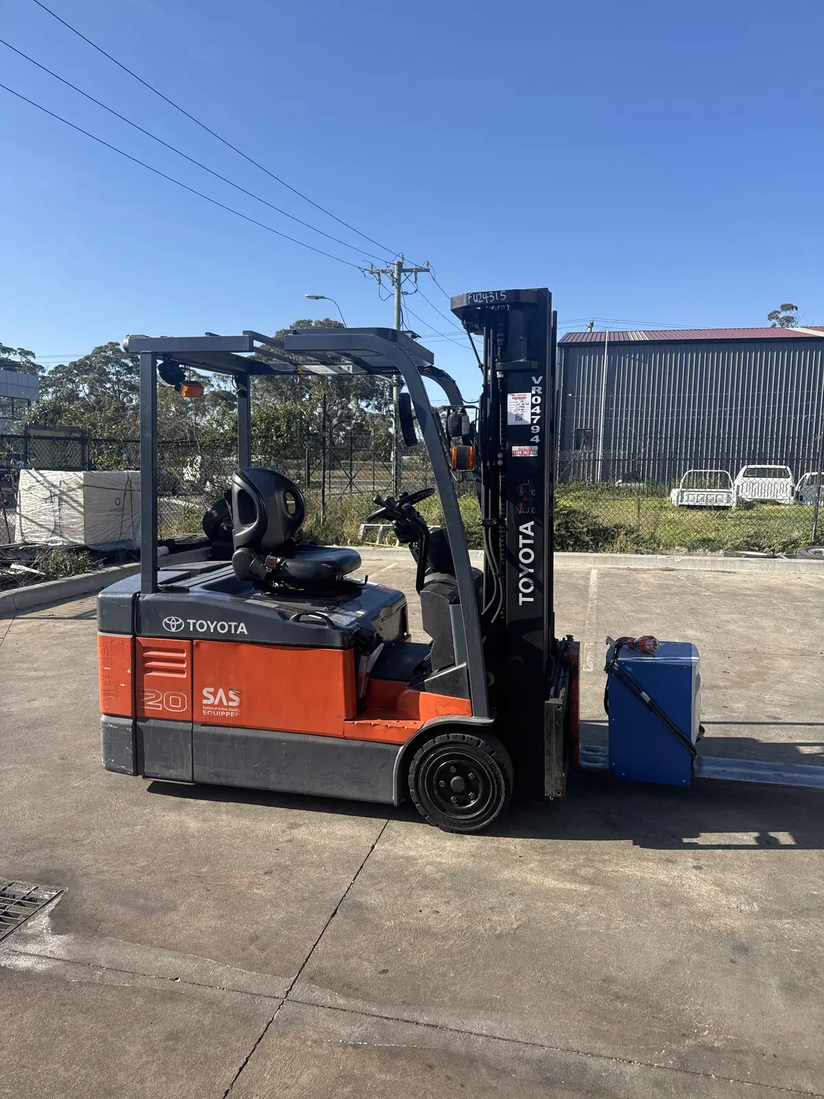 2015 Toyota 7FBE20 2.0T Electric Forklift – 4.7m Container Mast, Side Shift