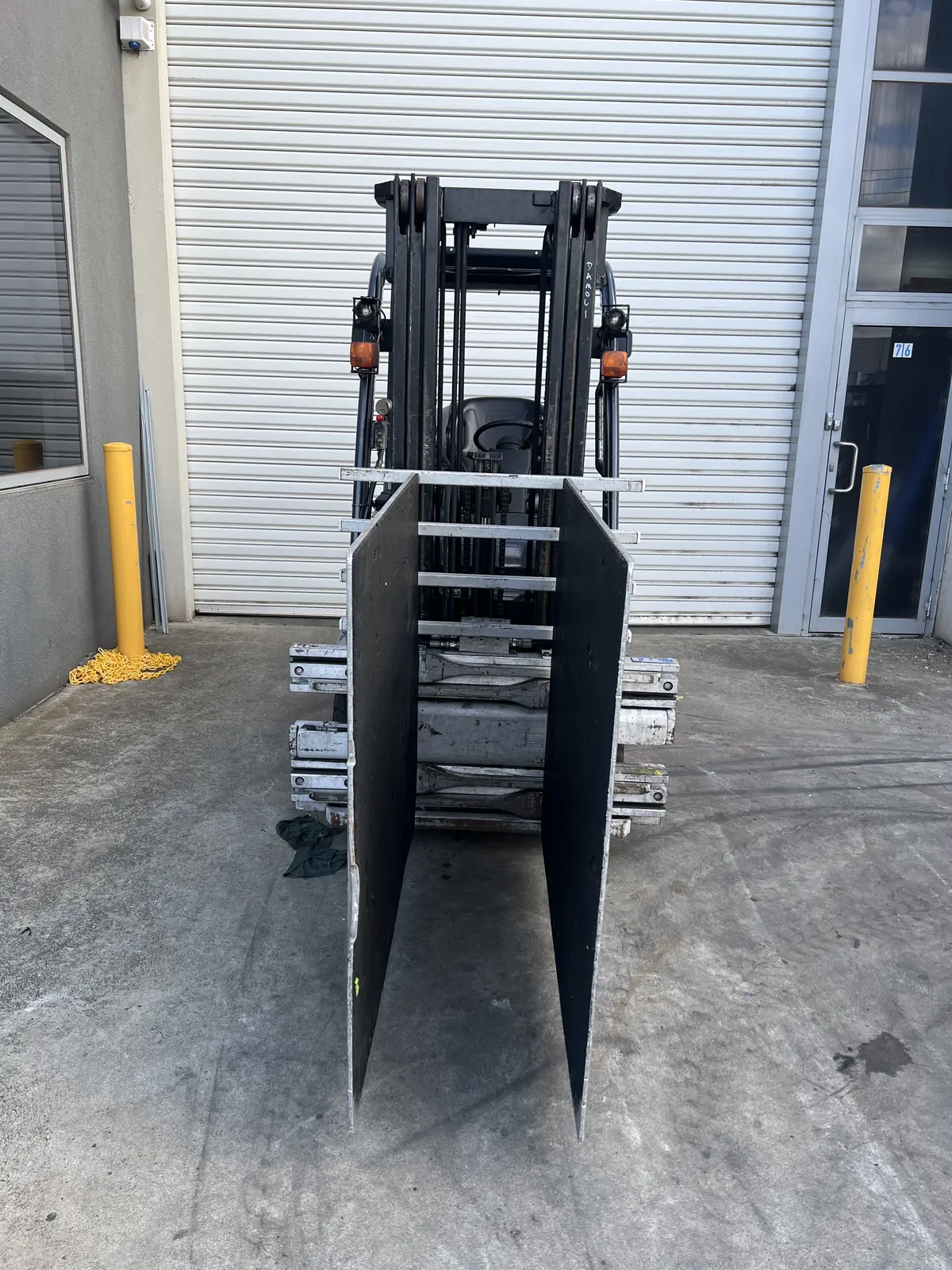 2016 Toyota 32-8FG18 1.8T LPG Forklift – 4.7m Container Mast