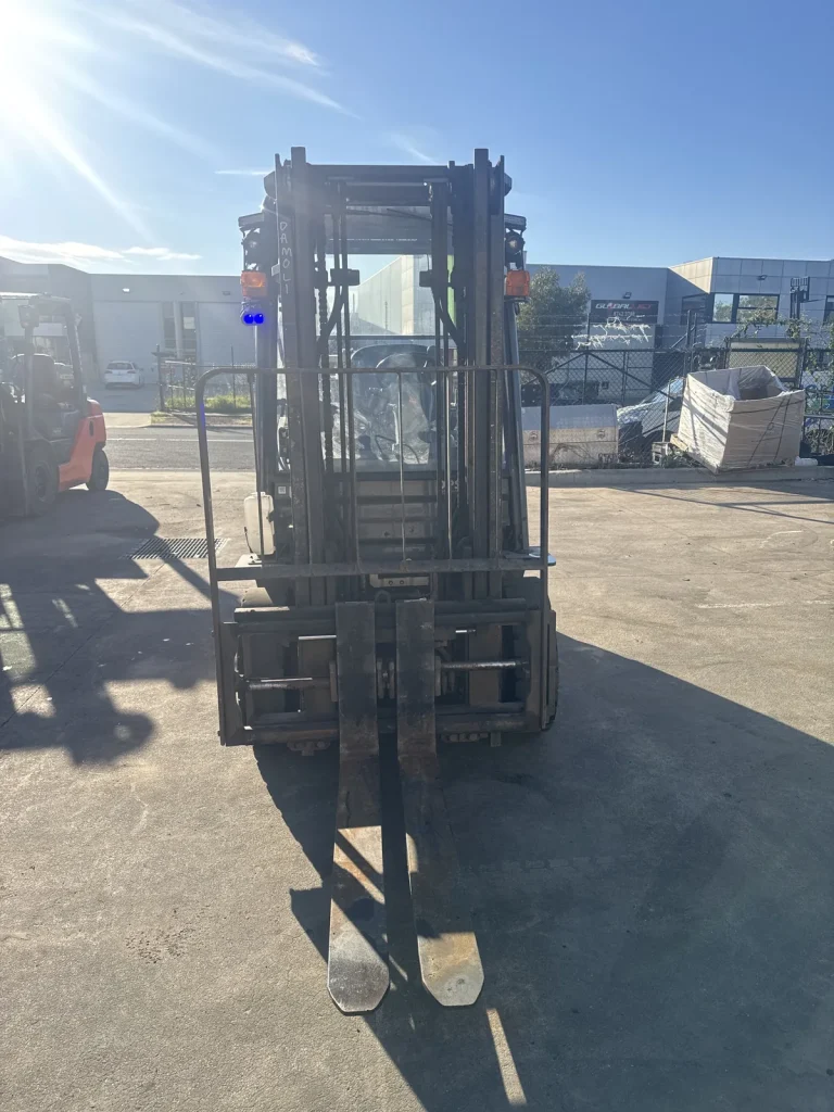 2019 Toyota 32-8FG25 2.5T LPG Forklift – 3.0m Container Mast