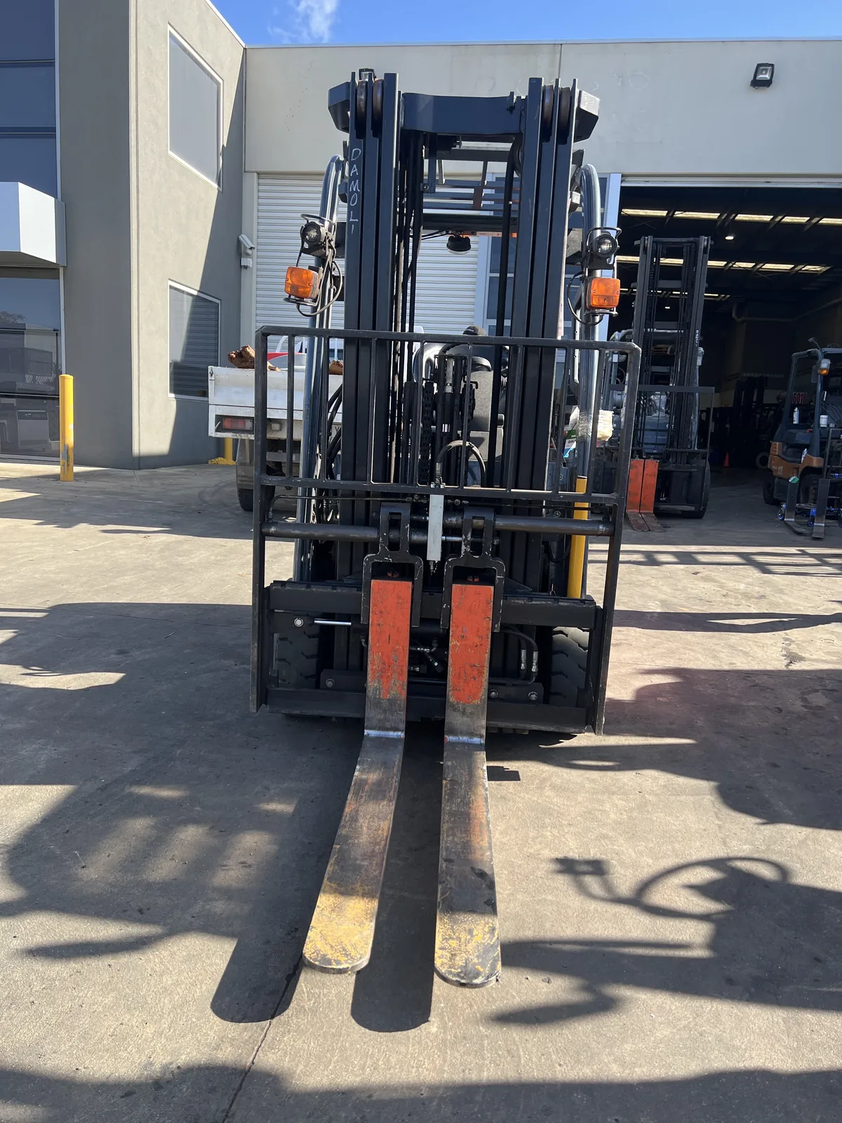 2020 Toyota 8FBE20 2.0T Electric Forklift – 4.3m Container Mast