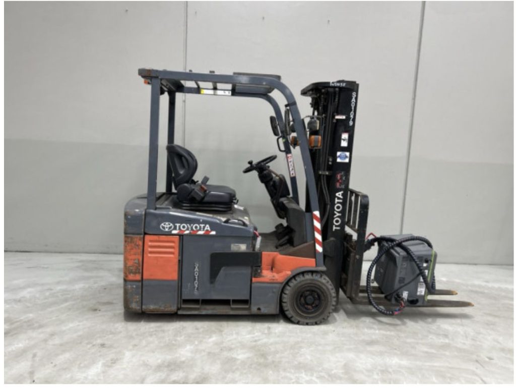 Used 2013 Toyota 7FBE18 1.8 tonne electric forklift with container mast, stock CE2129, photo 7
