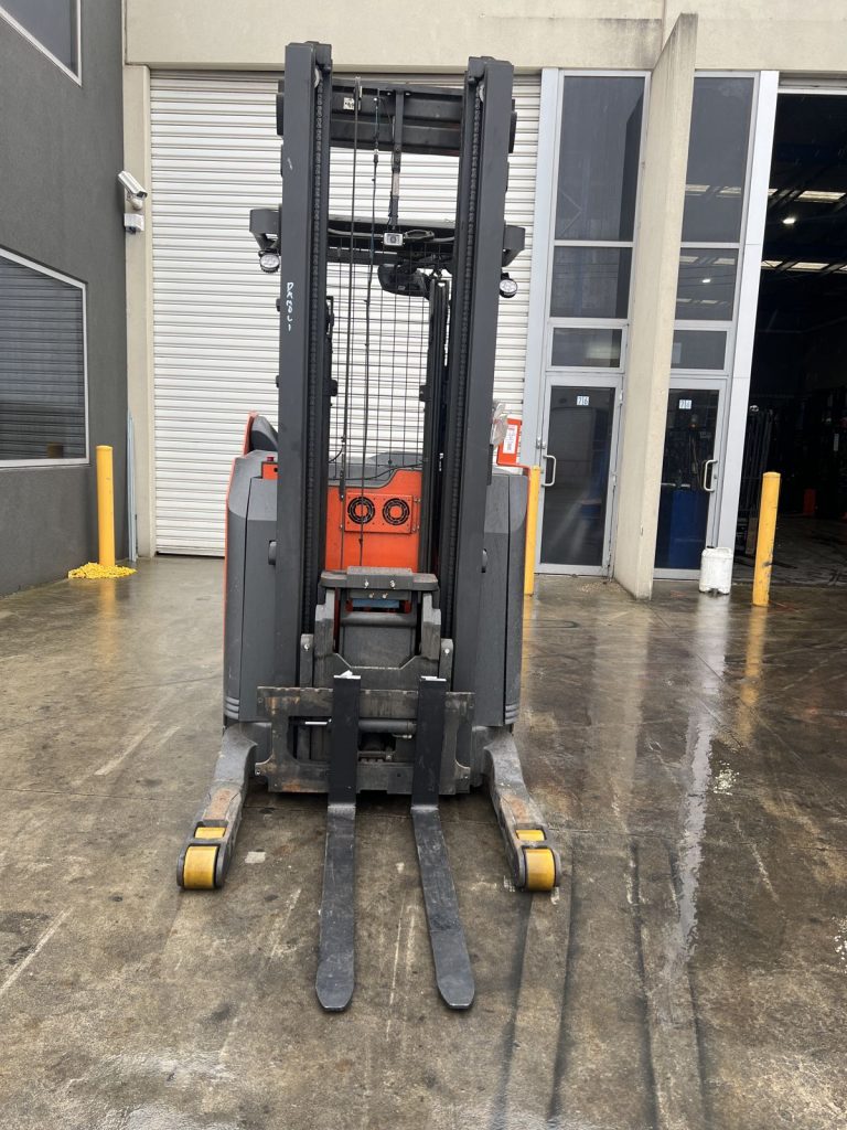 Used 2021 Raymond 770-R45TT 2.0 tonne electric reach truck with standard mast, stock RR2077, photo 2