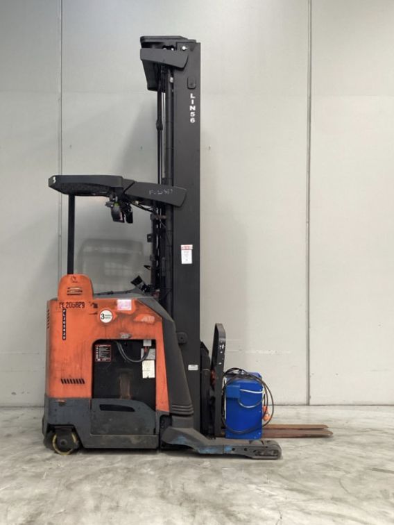 Used 2013 Raymond 750-R45TT 2.0 tonne electric reach truck with standard mast, stock RR2112, photo 2