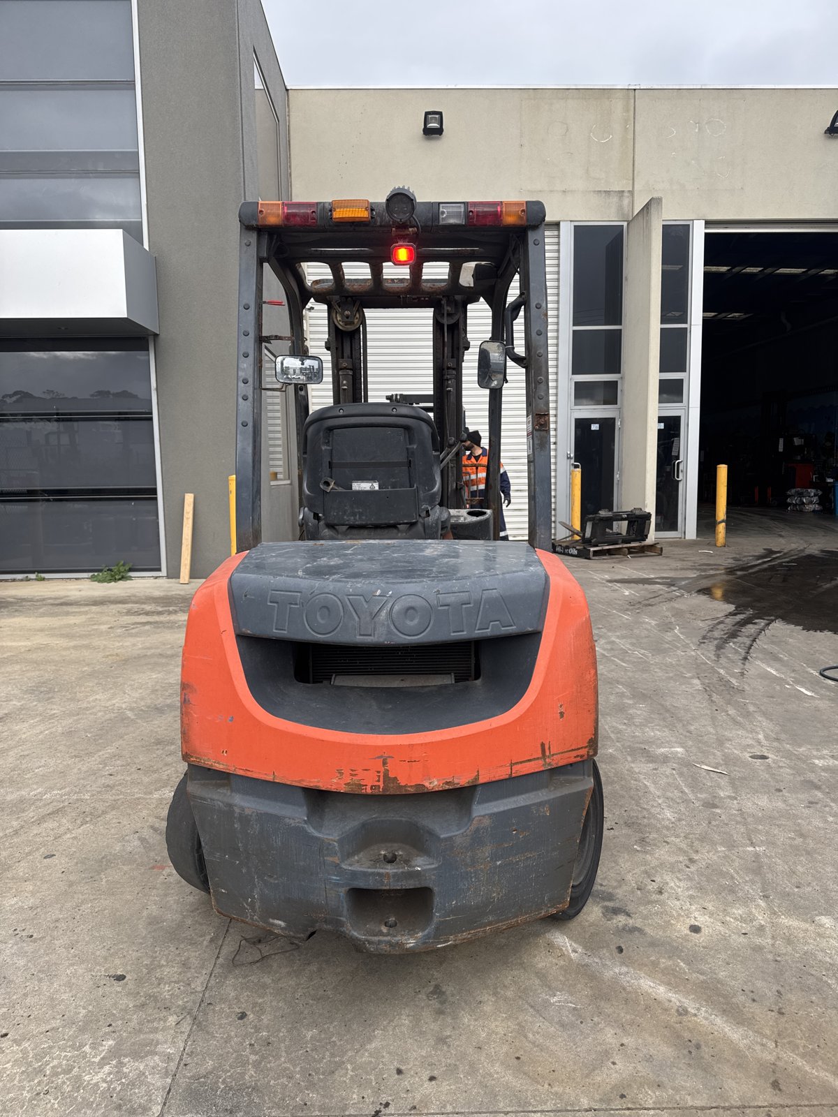 2023 Toyota 62-8FD30 3.0T Diesel Forklift – 4.7m Container Mast, Side Shift