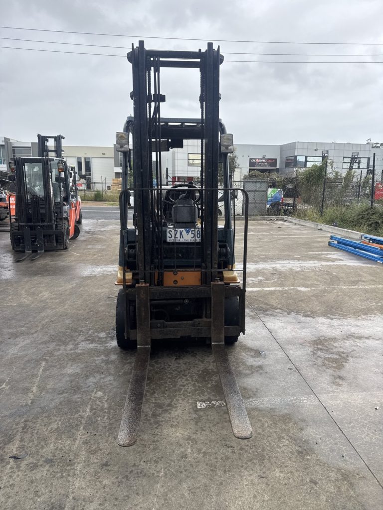 2002 Toyota 7FG18 1.8T LPG Forklift – 3.7m Standard Mast, Side Shift