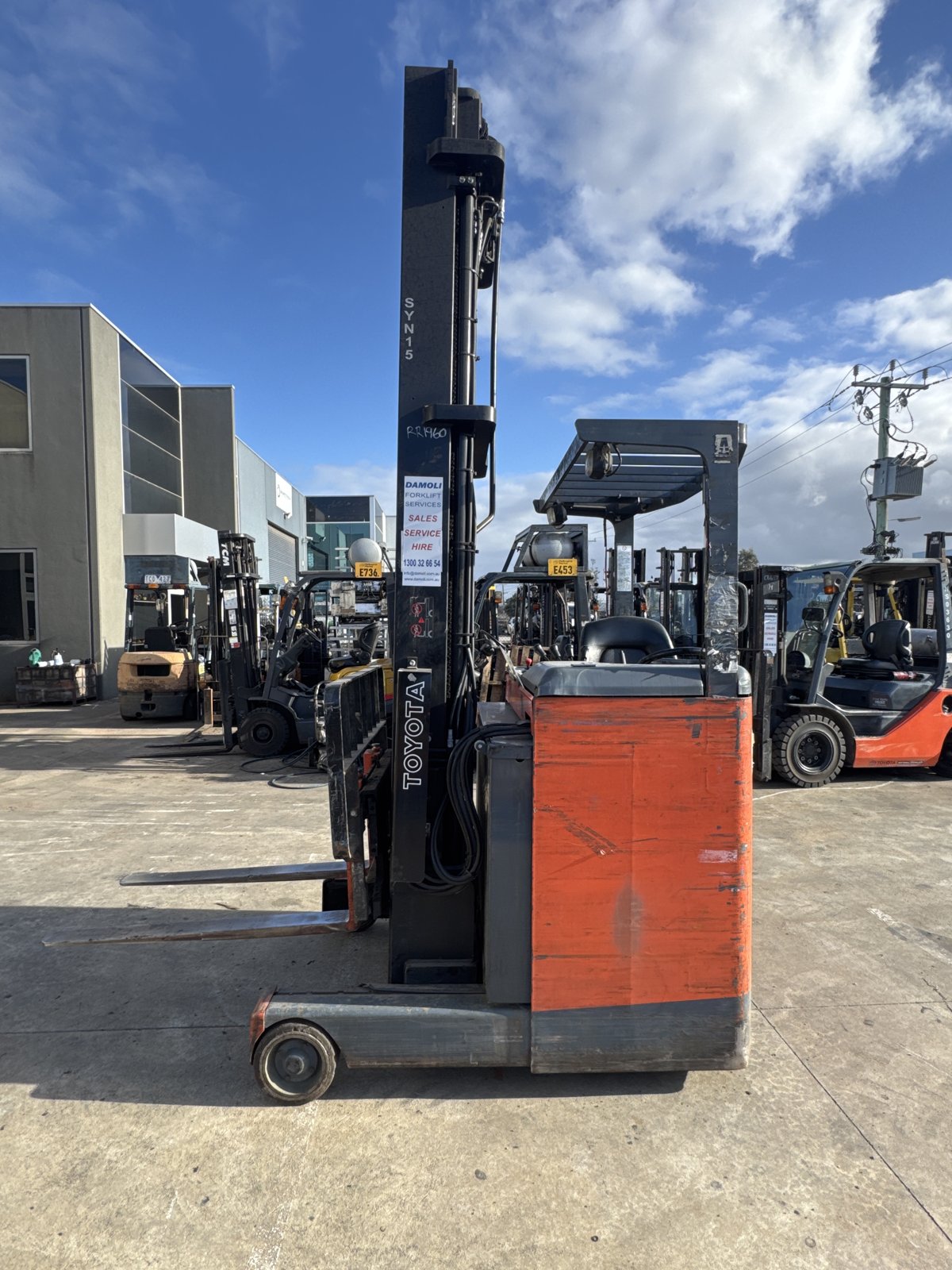 2008 Toyota 6FBRE12 1.2T Electric Reach Truck – 7.5m Standard Mast, Side Shift