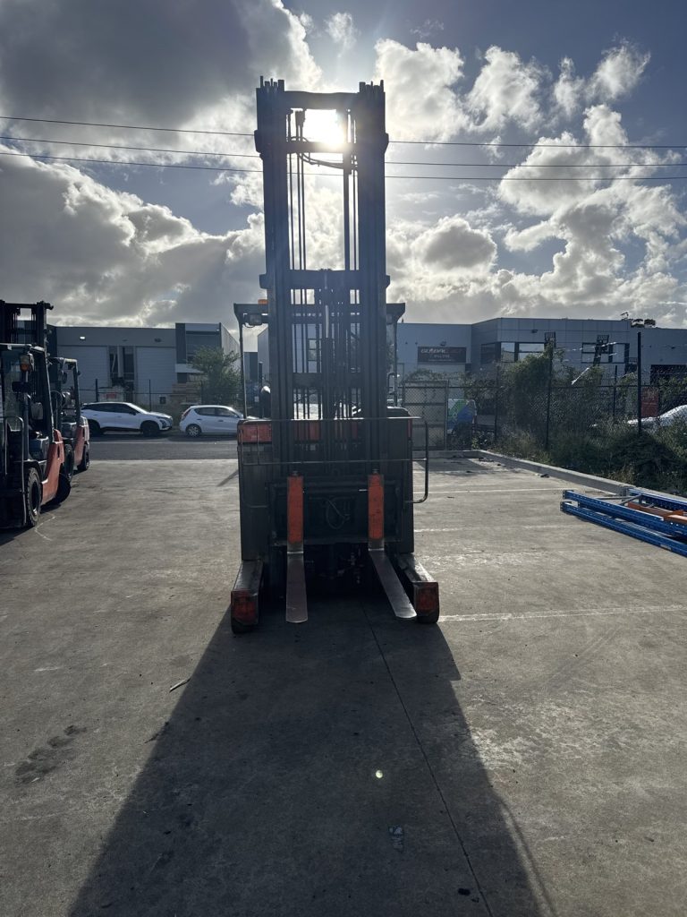 2008 Toyota 6FBRE12 1.2T Electric Reach Truck – 7.5m Standard Mast, Side Shift